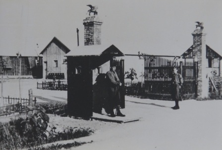 1943_Entrance_56K.jpg