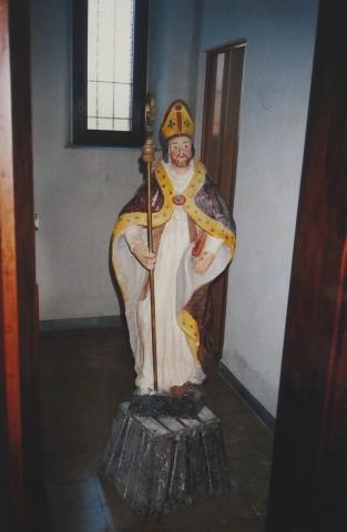 1995_Statue.jpg